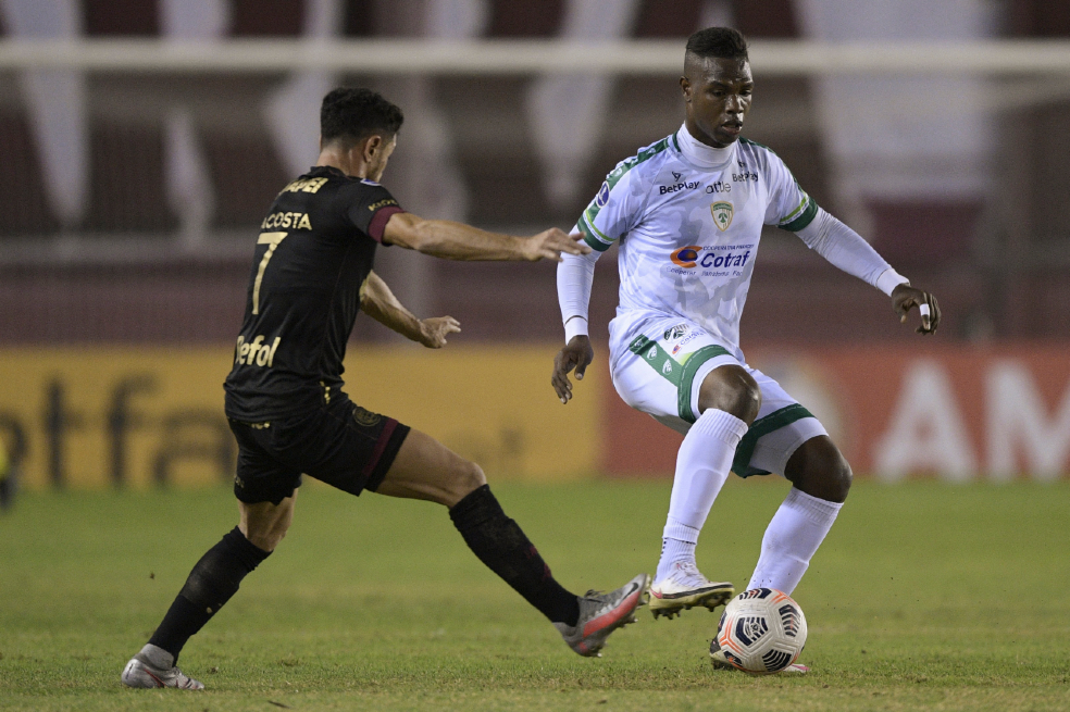 Equidad se despidió de la Copa Sudamericana siendo goleado por Lanús