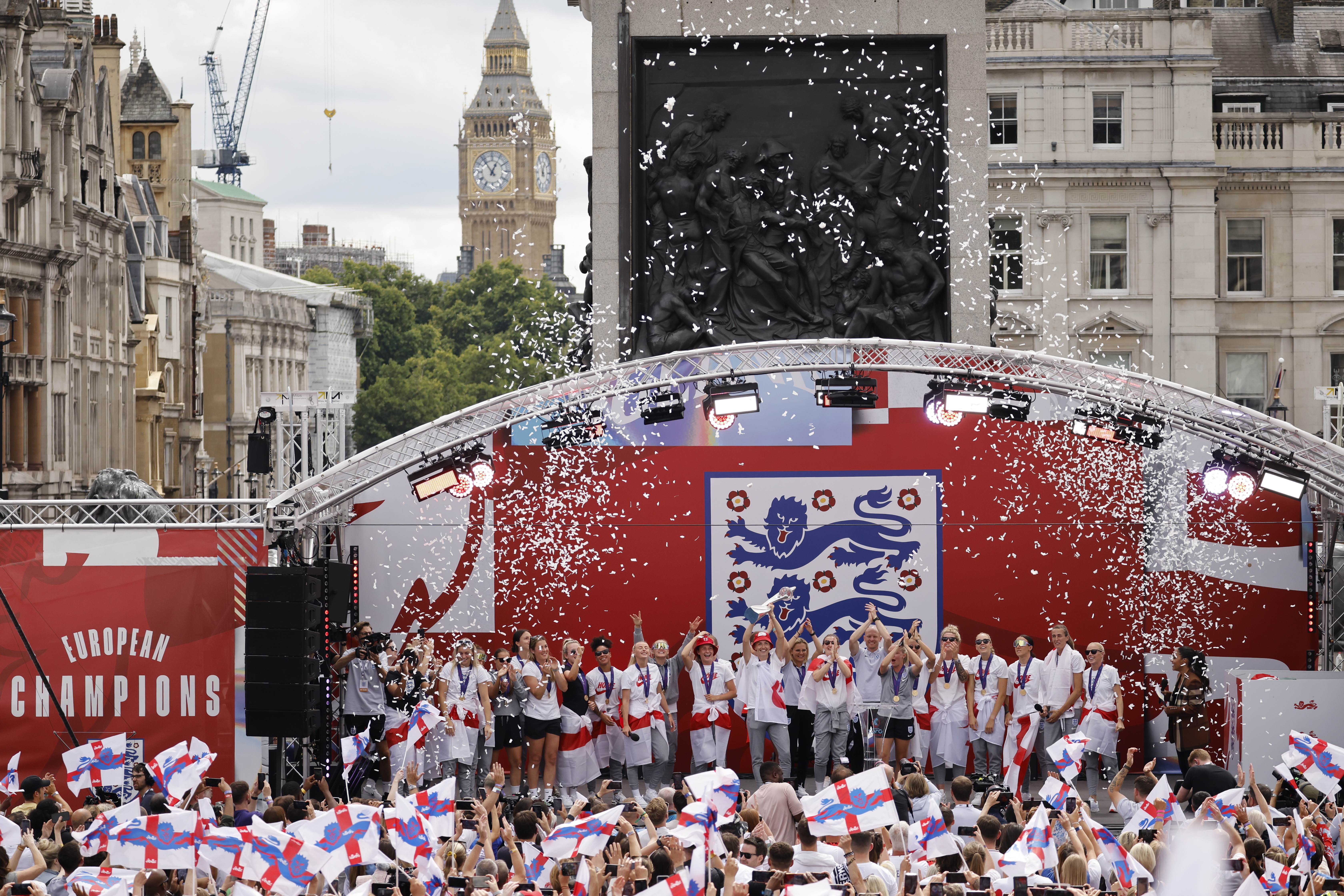 Video: Así celebró Londres el campeonato de Inglaterra en la Eurocopa Femenina