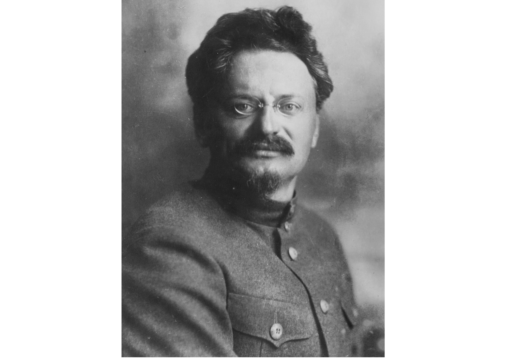 El asesino de Trotsky: la misión del silencio