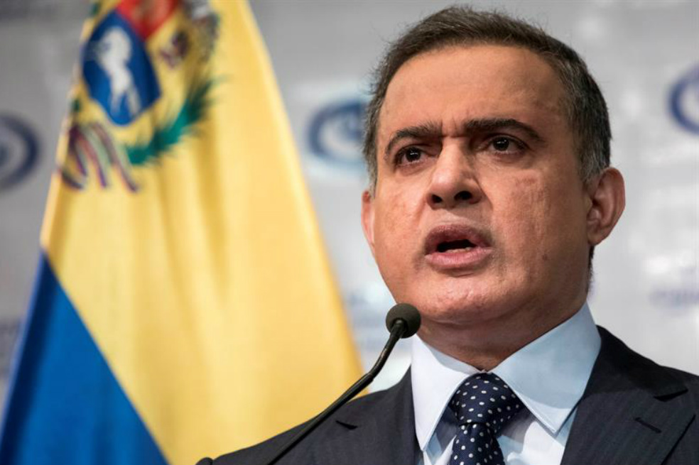 Fiscal venezolano anuncia orden de captura contra exministro Rafael Ramírez