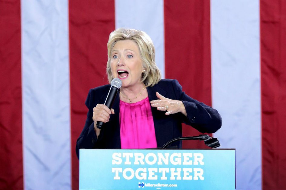 Clinton cancela viaje de campaña a California tras diagnóstico de neumonía