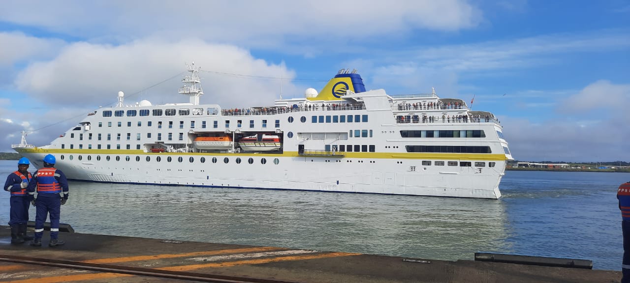 Por primera vez en la historia, Buenaventura recibe a un crucero internacional
