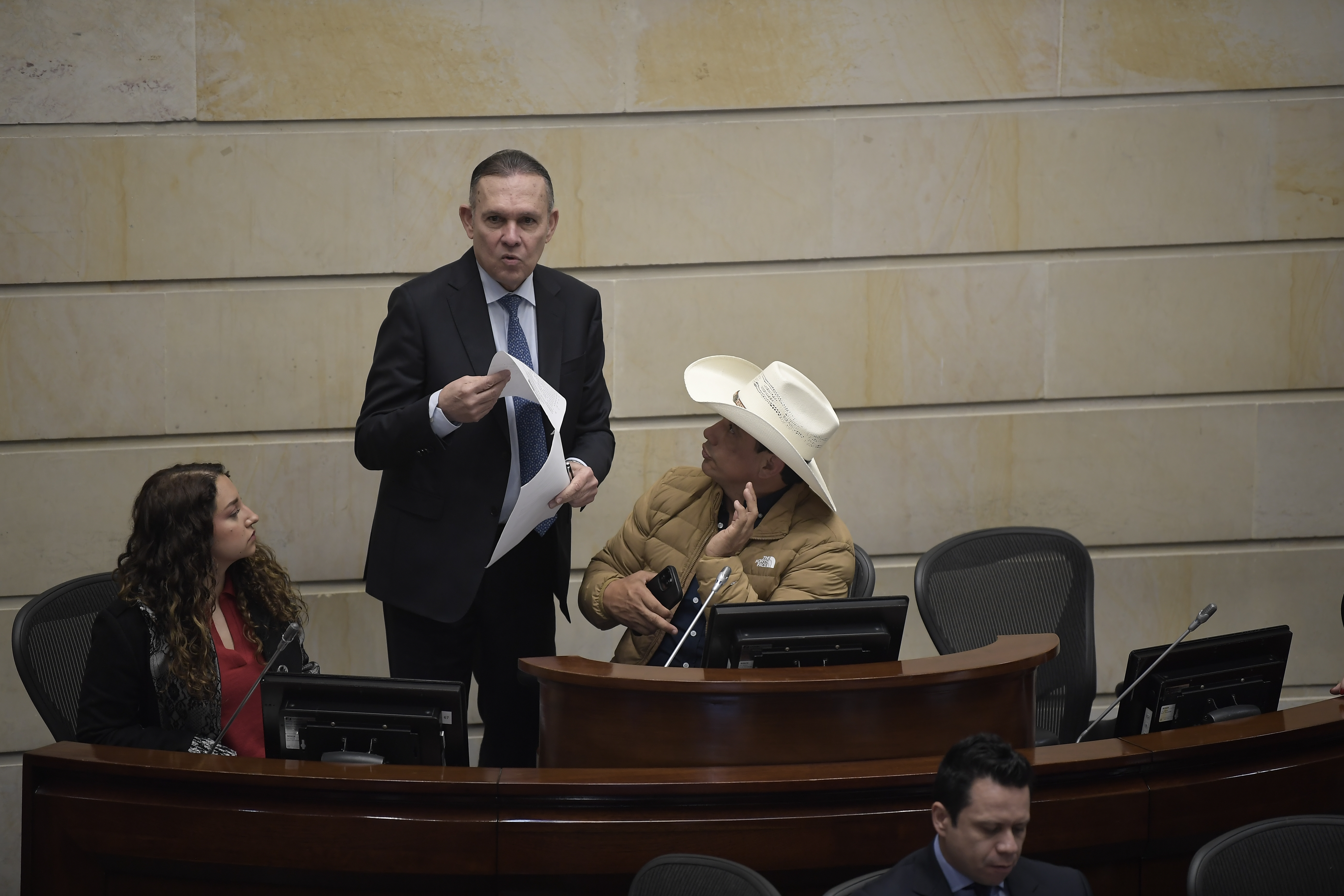 Congresistas denunciarán ante la CIDH ataques por hundimiento de la reforma laboral