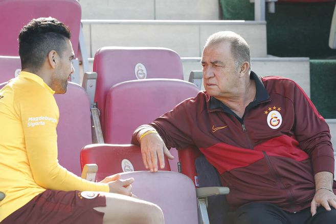 ¿Qué hace falta para que Radamel Falcao García abandone el Galatasaray?