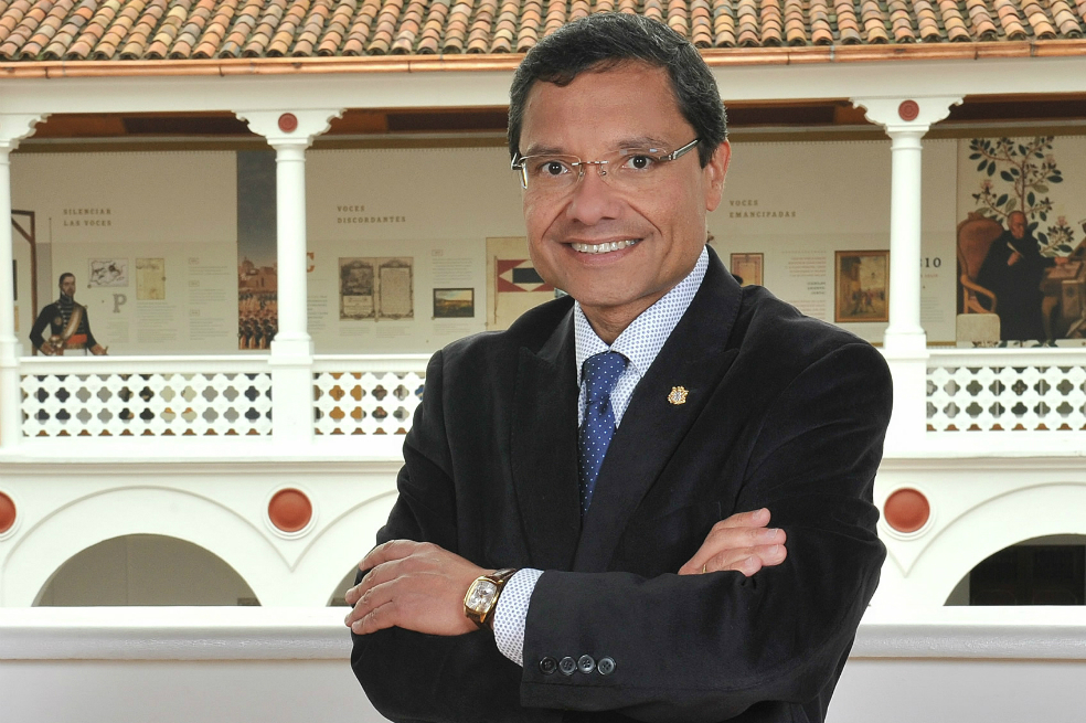 Académicos internacionales rechazan nominación de Vicente Torrijos