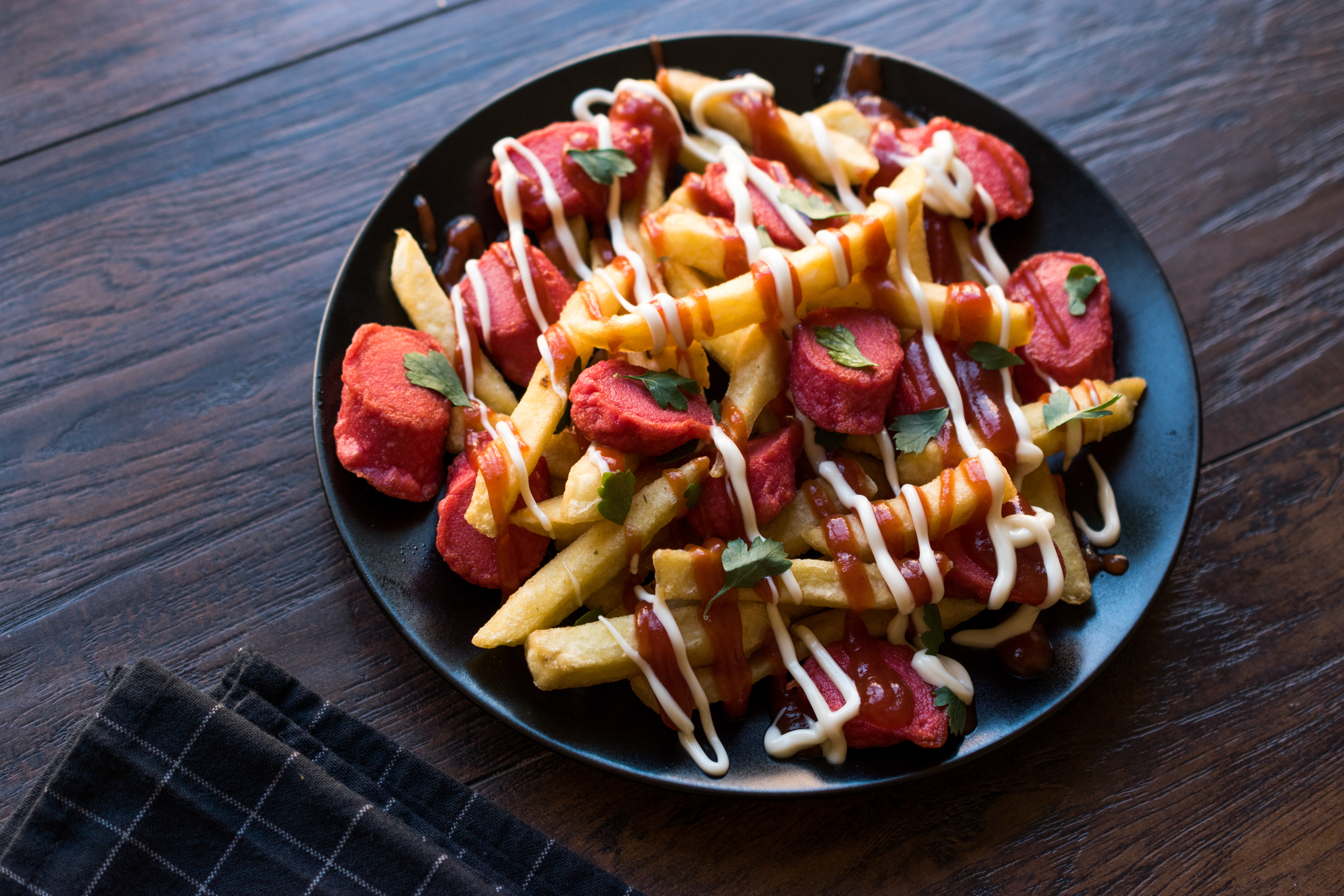 Tres formas distintas de preparar unas súper poderosas papas fritas