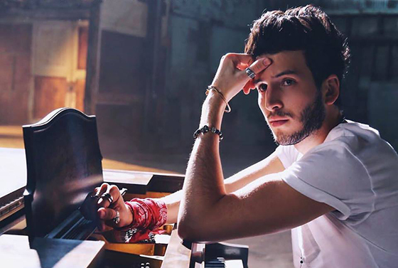 Sebastián Yatra estrena «Devuélveme el corazón»