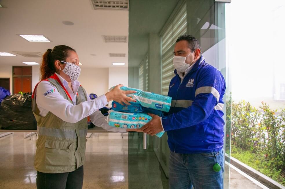 La Organización Internacional para las Migraciones donó 600 kits a caminantes