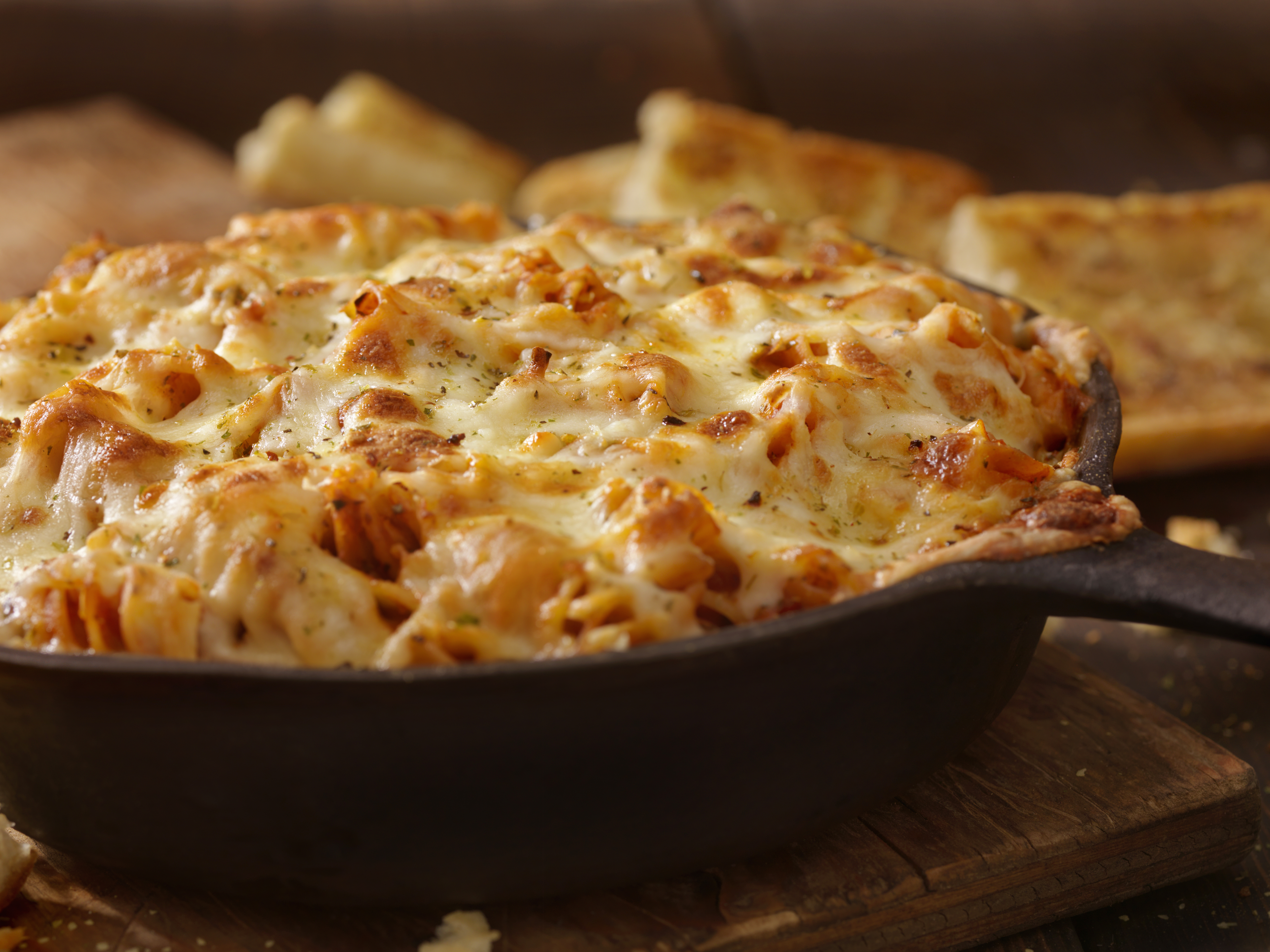 Así se prepara una buena pasta cremosa con queso