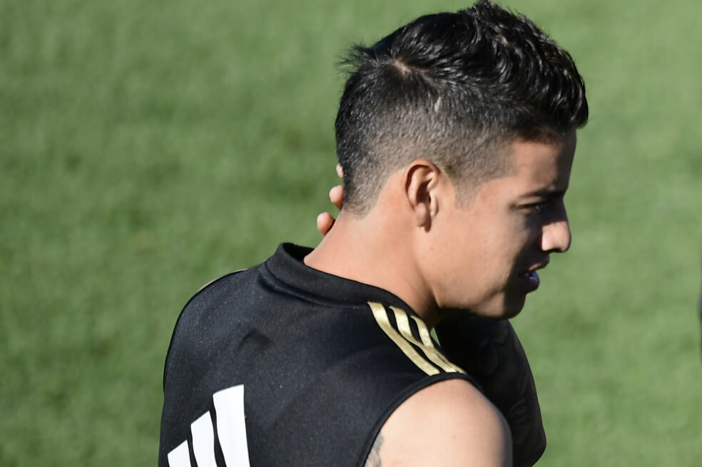 PSG habría rechazado oferta por Neymar que incluye a James