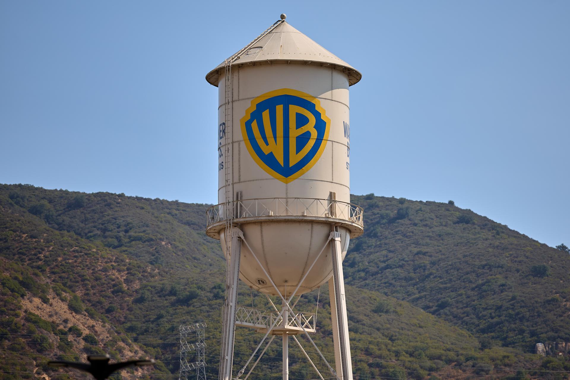 Departamento de Justicia da luz verde a la compra de Warner Bros. por parte de Paramount
