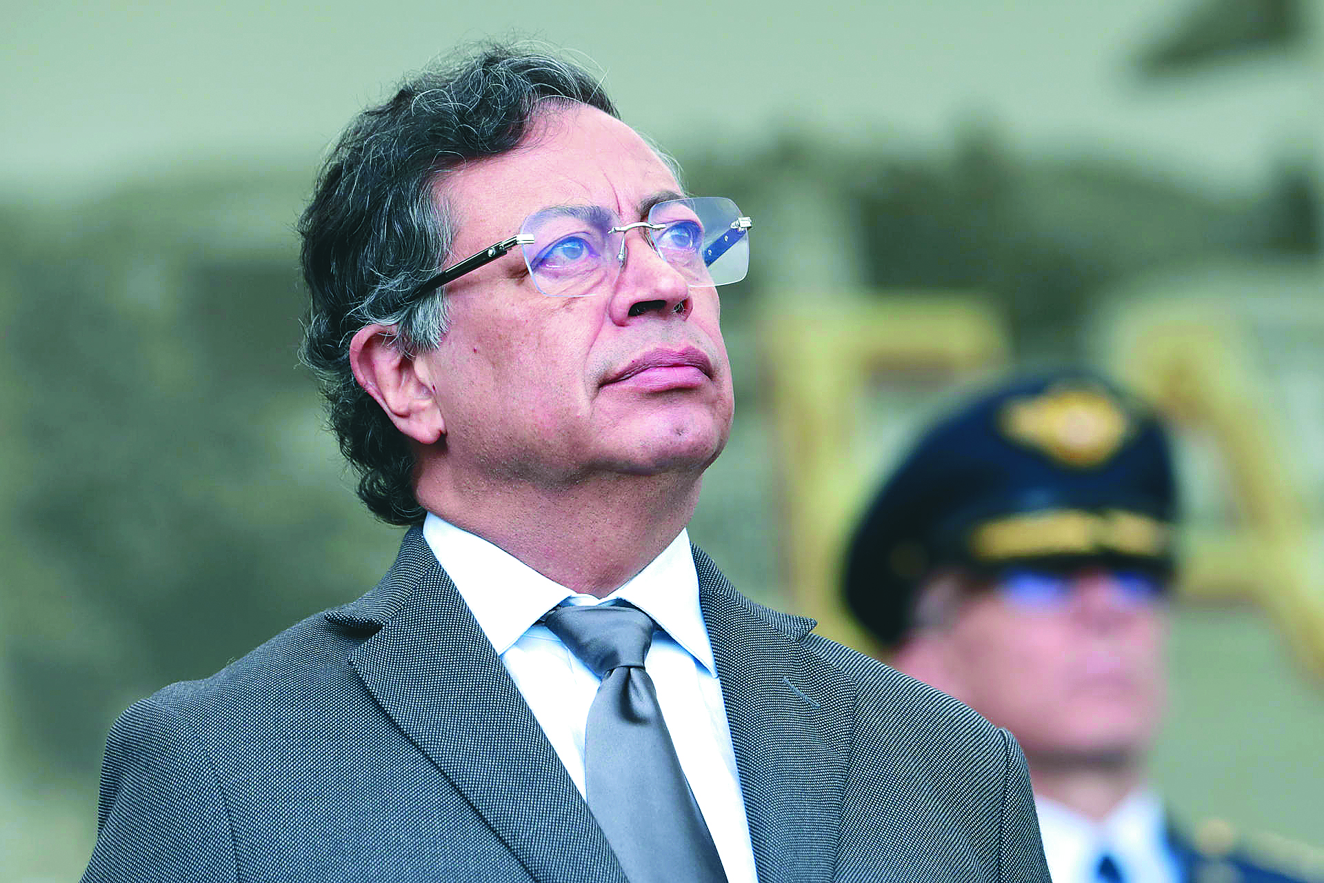 ¿Petro cocina un quinto remezón ministerial?