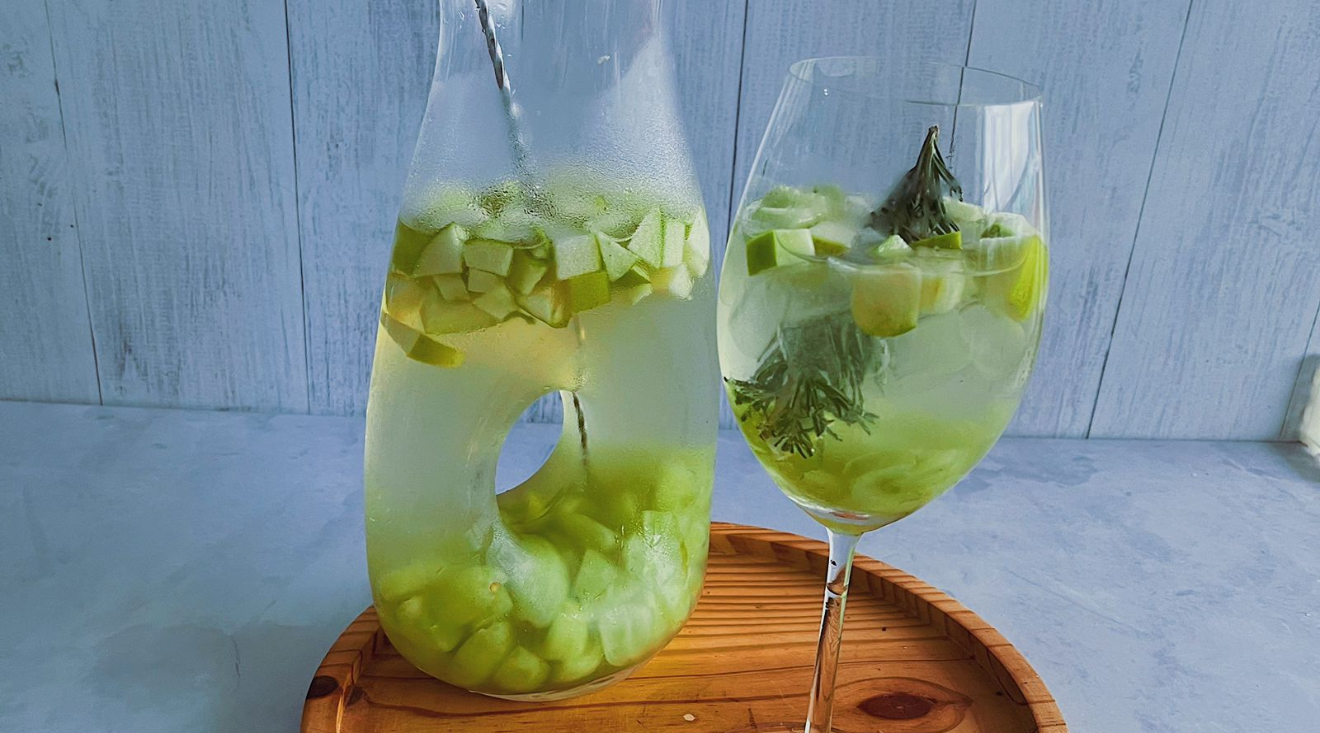 Receta: sangría de frutos verdes