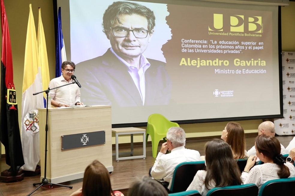 Mineducación pide a universidades privadas que aumento de matrícula sea menor a IPC