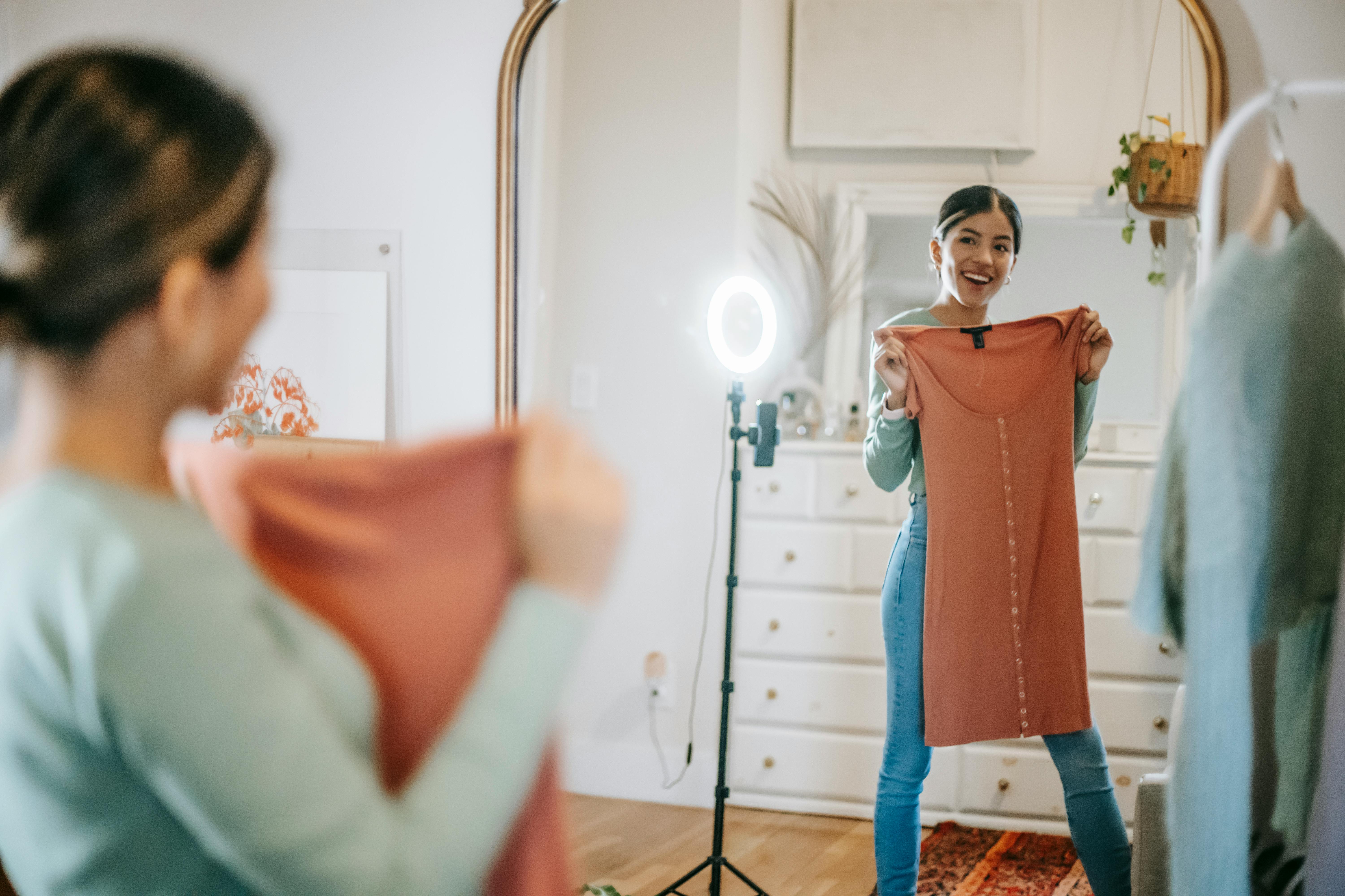 ¿No sabe qué ponerse? Así puede usar la IA para armar outfits con la ropa que ya tiene