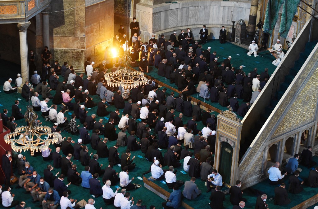 Musulmanes en Santa Sofía