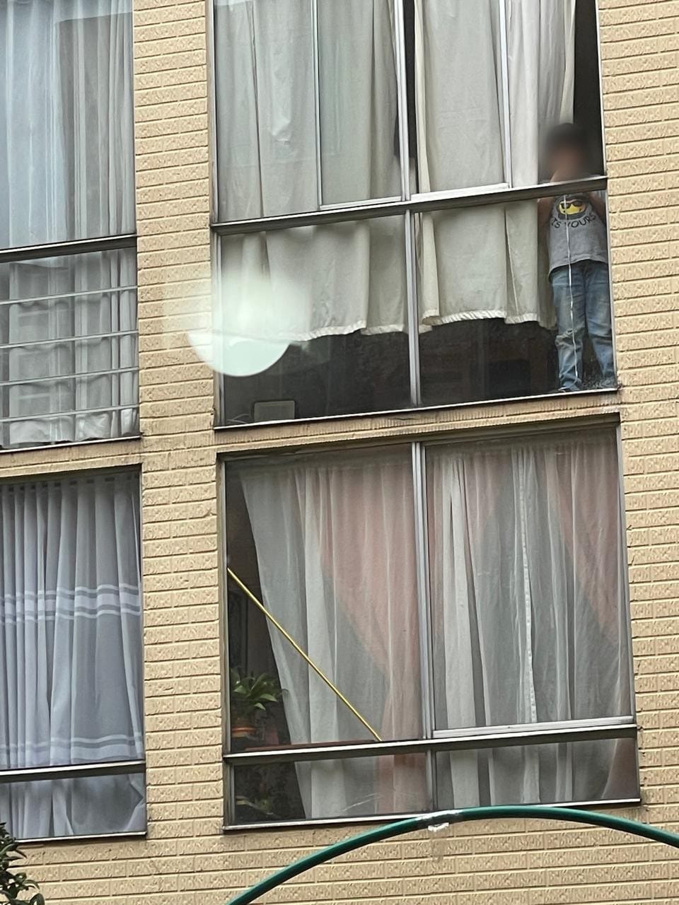 Niño abandonado en Suba: lo encontraron solo, hambriento y pidiendo ayuda en Bogotá
