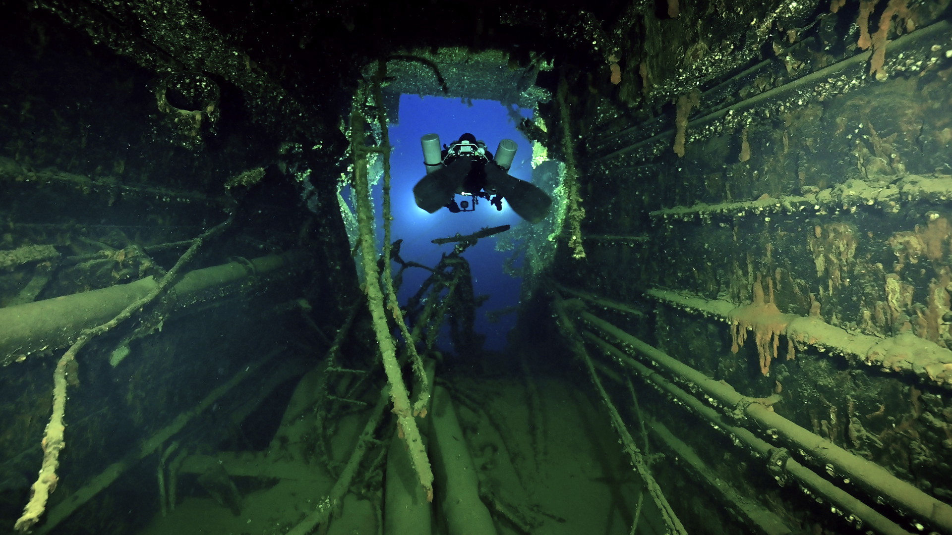 Recuperan objetos del barco gemelo del Titanic, que también se hundió hace más de 100 años