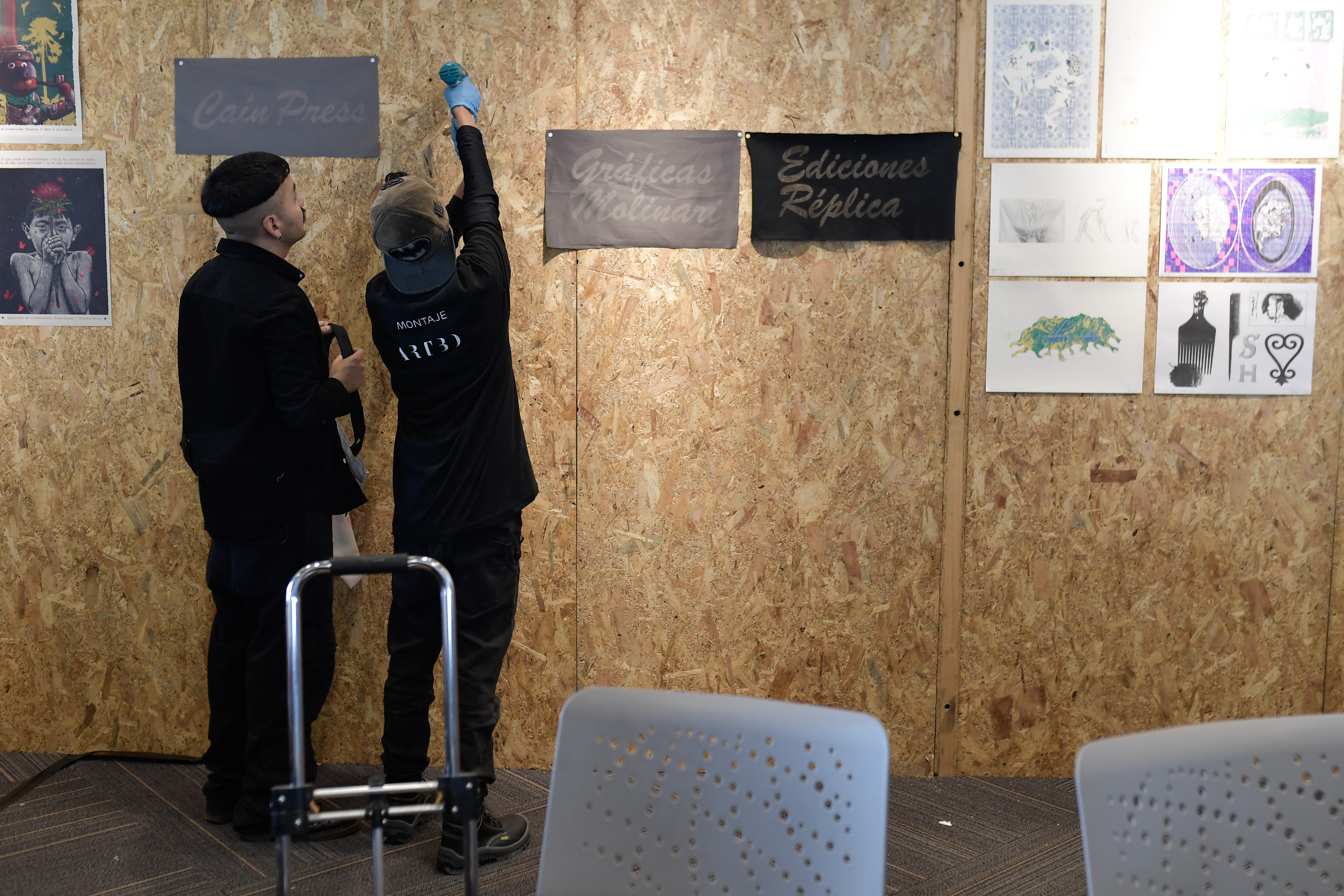 Este año, la feria se llevará a cabo del 26 al 29 de septiembre en el Ágora Bogotá – Centro de Convenciones, y contará con las secciones Principal, Referentes, Proyectos, Sitio, Artecámara, Encuentros y Libro de Artista.