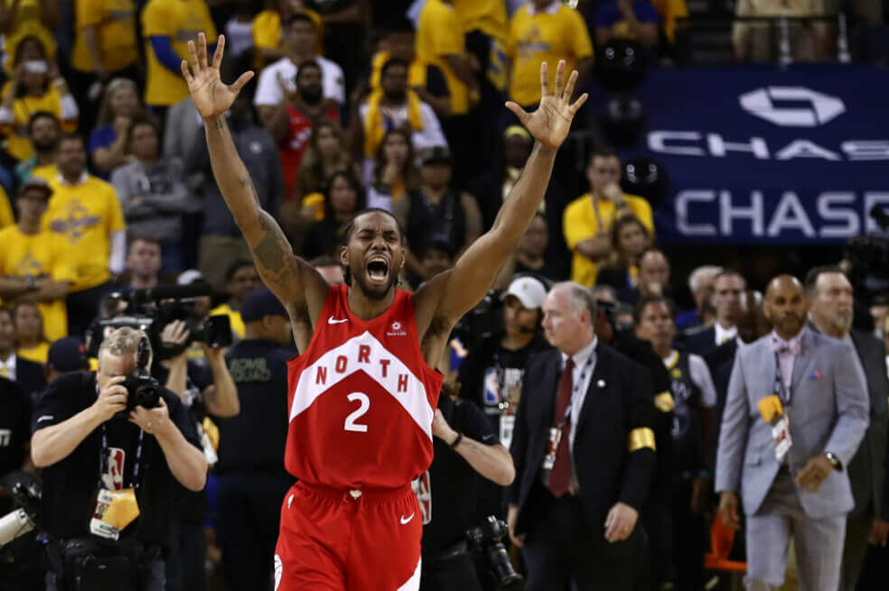 La NBA mantiene la idea de retomar la temporada jugando en pocas sedes