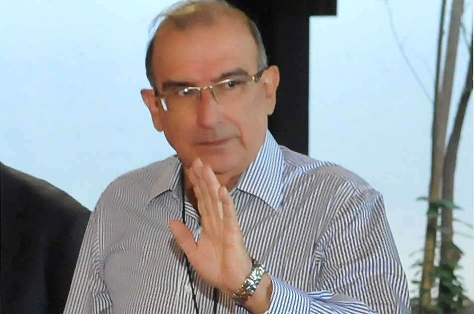 «La paz se construye por medio de un diálogo serio que tiene plazos»: Gobierno