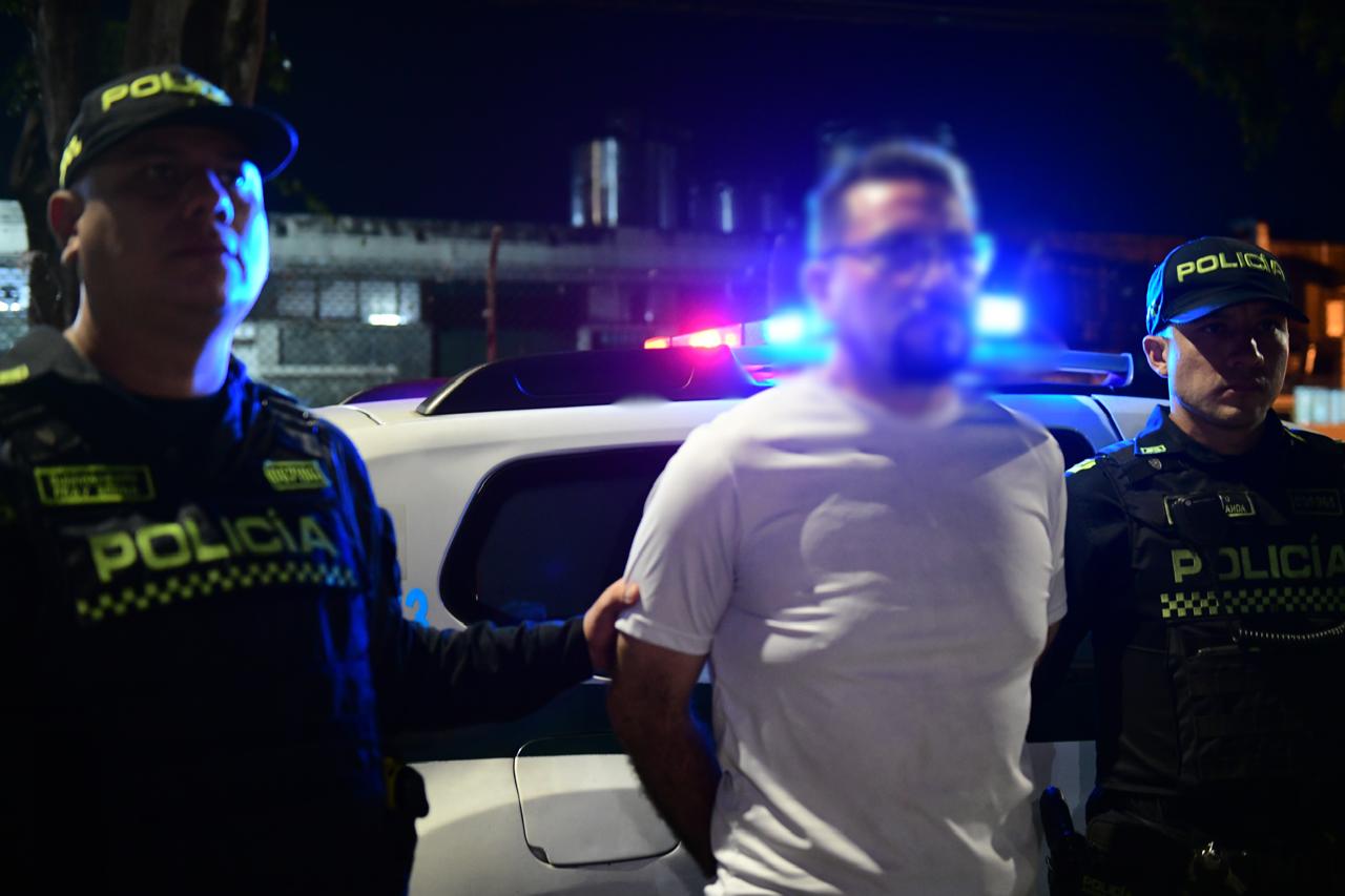Capturan en Medellín un mexicano buscado por el feminicidio de su esposa