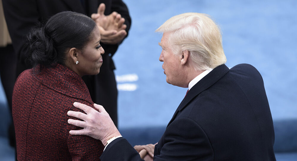 “No sería presidente de no ser por Barack”: Trump responde a críticas de Michelle Obama