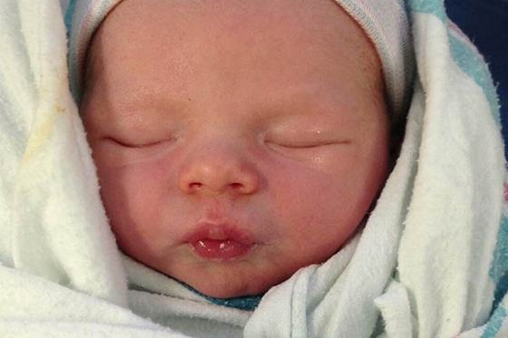 Fergie y Josh Duhamel presentan a su bebé Axl
