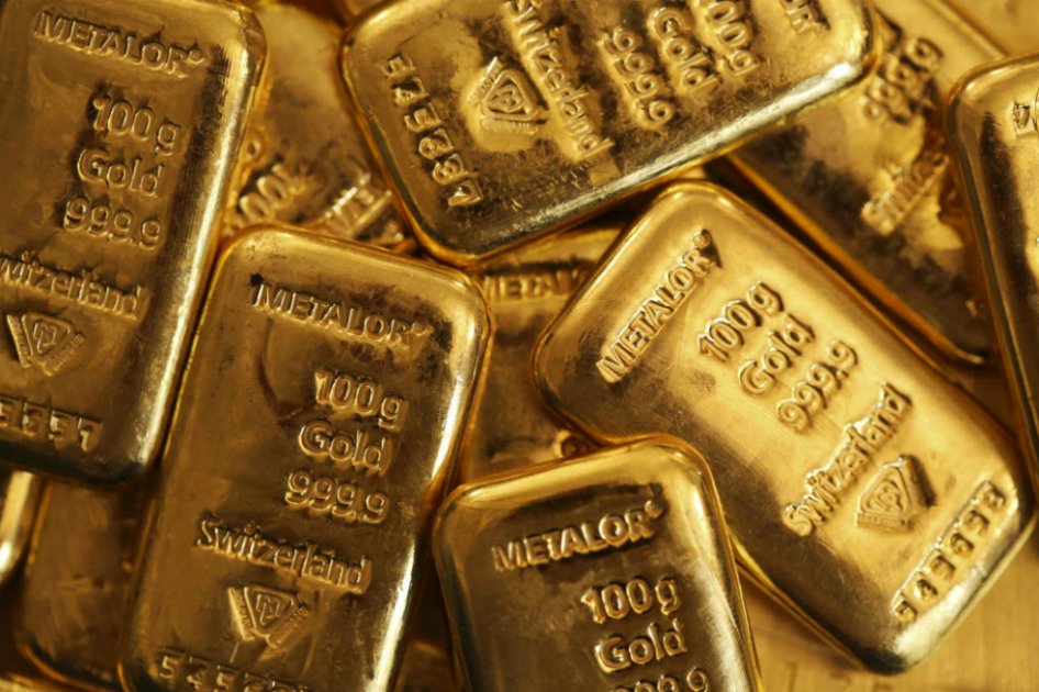 El oro se ve afectado debido al apetito por el riesgo que erosiona la demanda