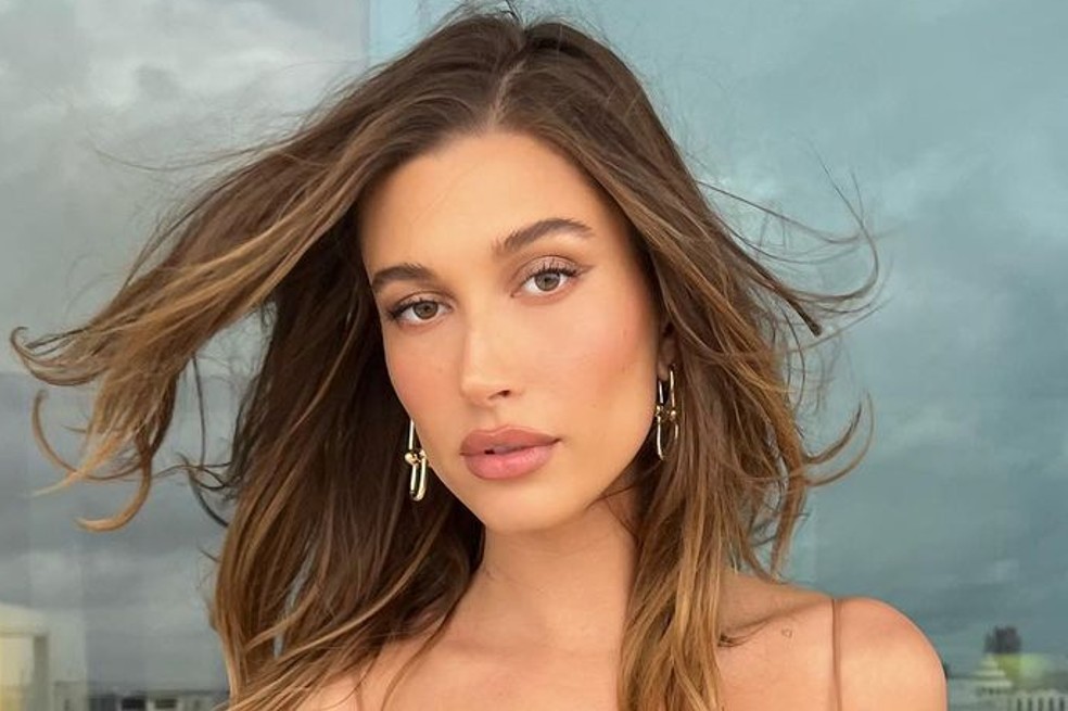 Hailey Bieber vendió su marca de maquillaje por millones de dólares. Esta fue la razón
