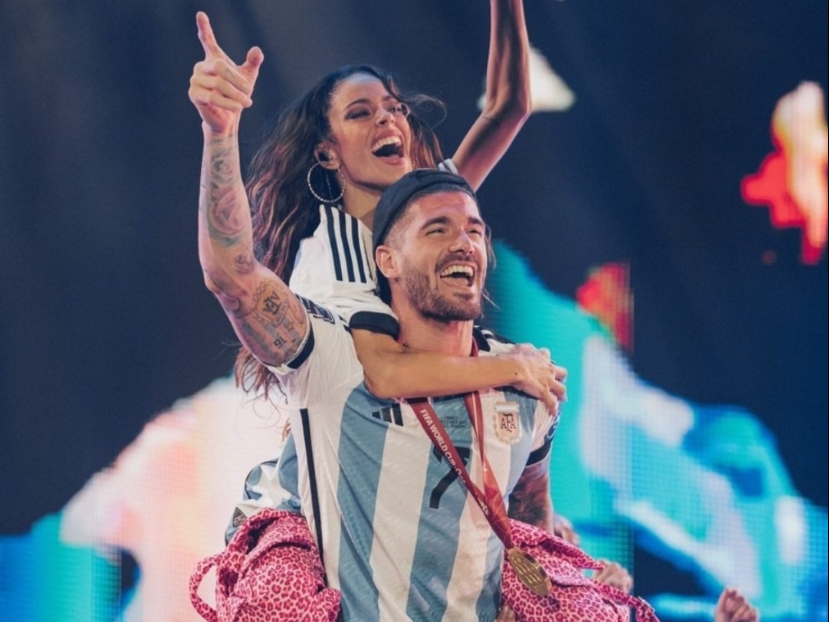 De Paul sorprendió a Tini en pleno concierto luego de salir campeón con Argentina