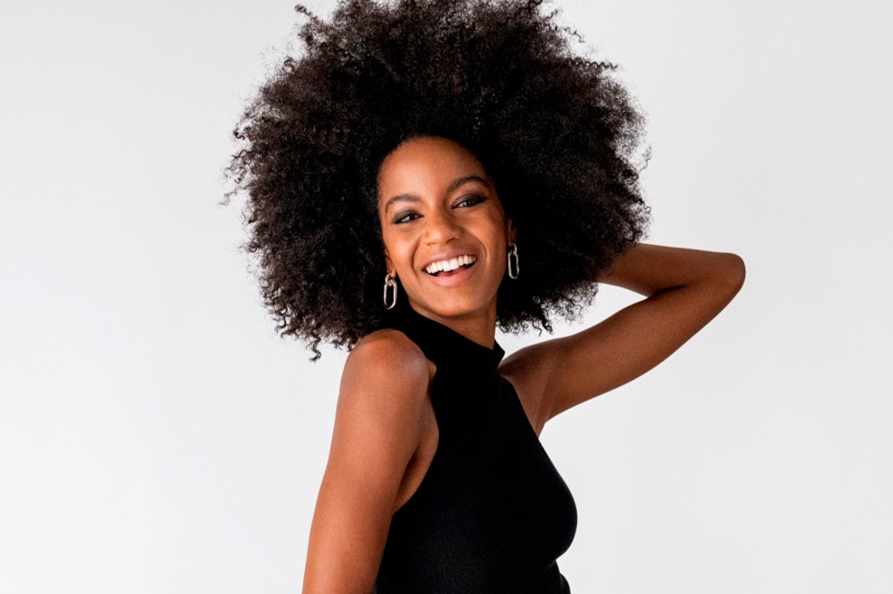 Cabello rizado: sigue estos pasos sencillos para resaltar su belleza