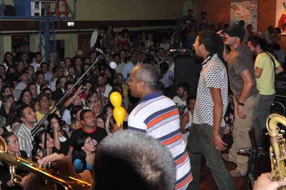 A son de salsa