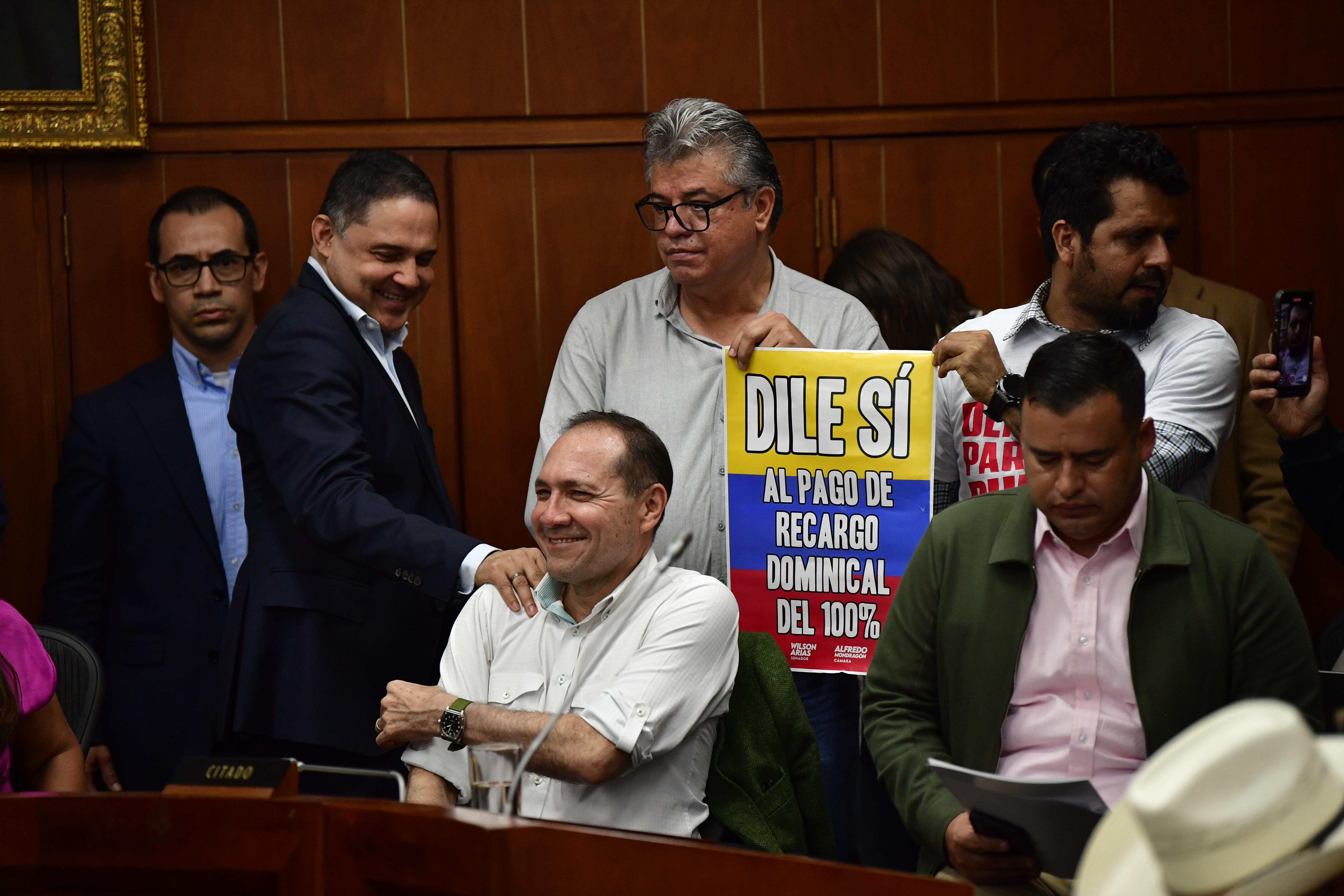 Este es el documento que podría revivir la reforma laboral, pero que no convence al Gobierno