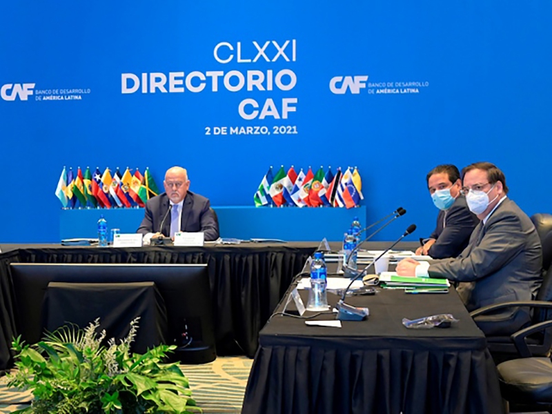 Las denuncias por abuso de poder en el CAF