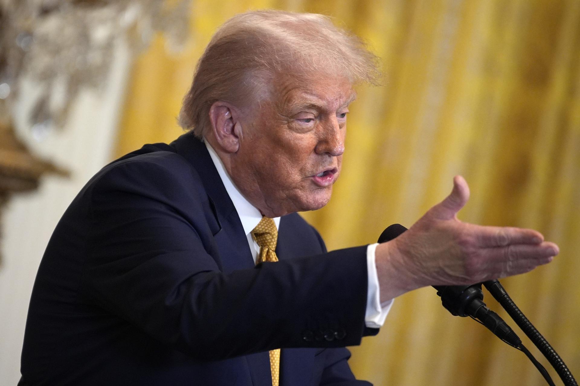 Trump envía carta a niños migrantes: “Hora de salir de EE. UU., los encontraremos”