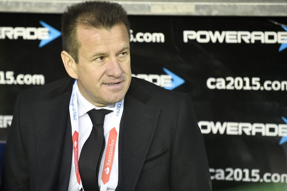 Dunga: «Esperamos alcanzar el nivel para ser campeones»