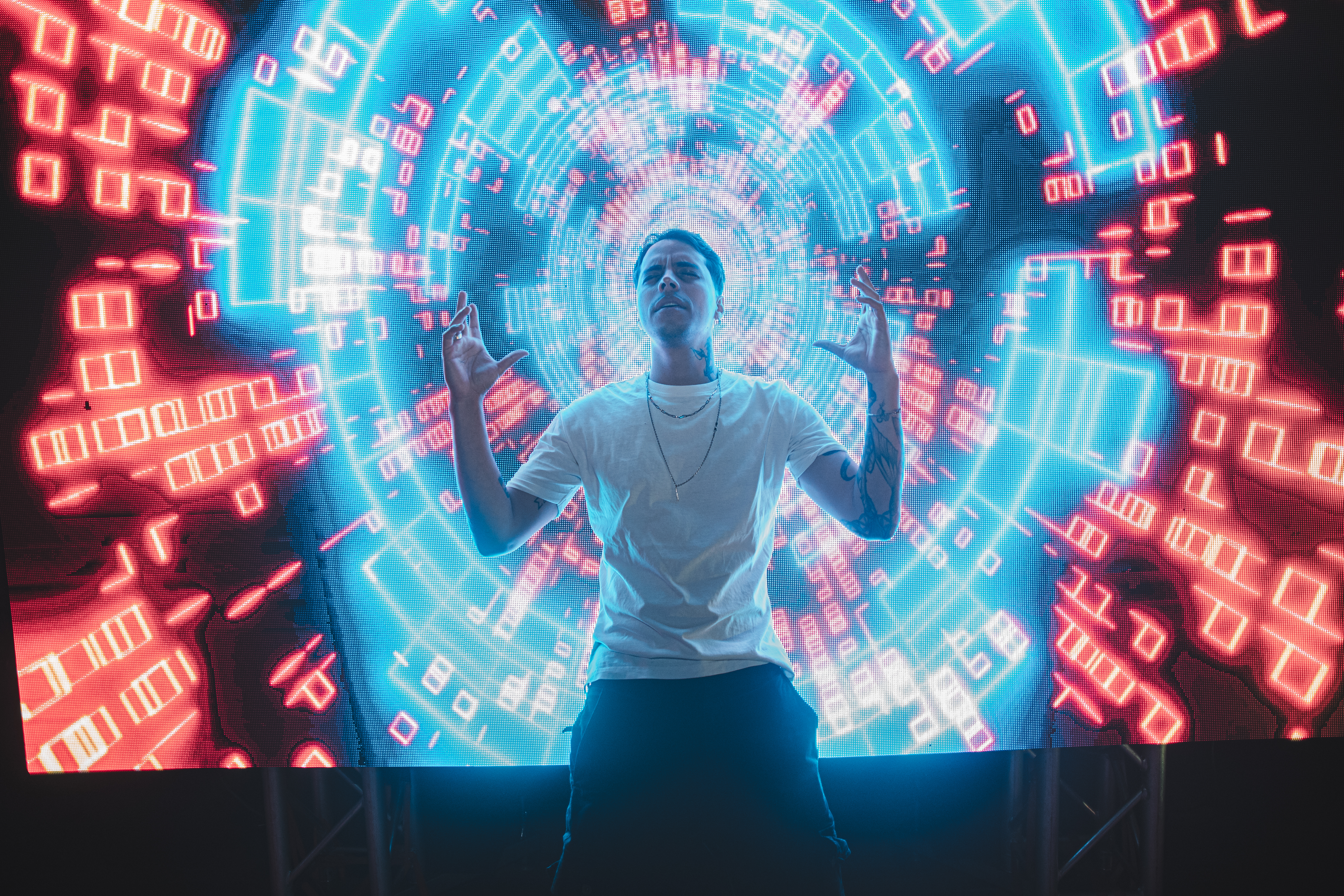 El creador de contenido Alejandro Pacheco lanza su sello discográfico “Duro Música”