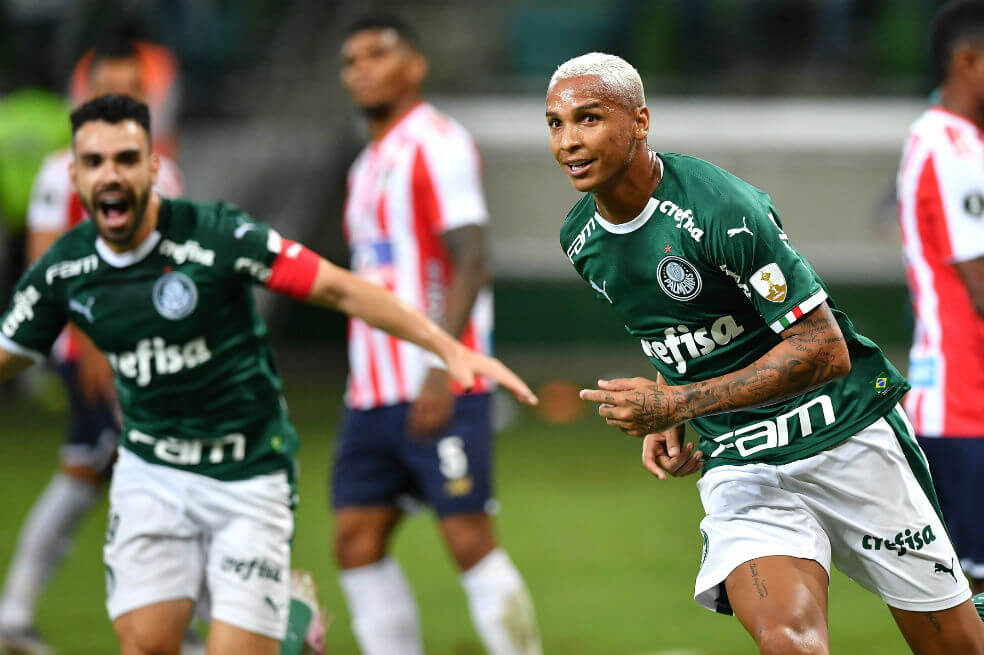 Palmeiras goleó a Melgar y le dio una mano a Júnior