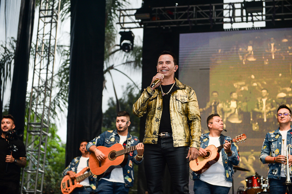 Jhonny Rivera