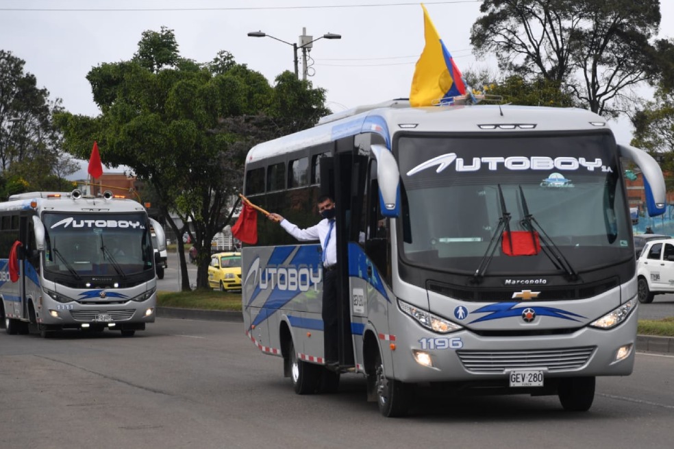 Medidas para atender crisis en sector de transporte de pasajeros