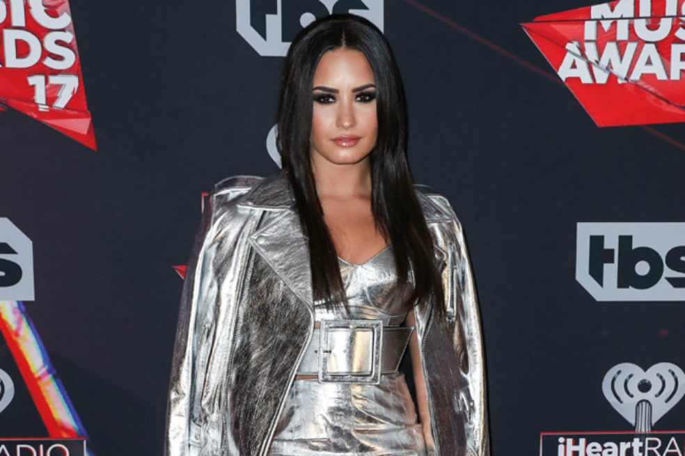 Wilmer Valderrama habría visitado a su exnovia Demi Lovato en el hospital
