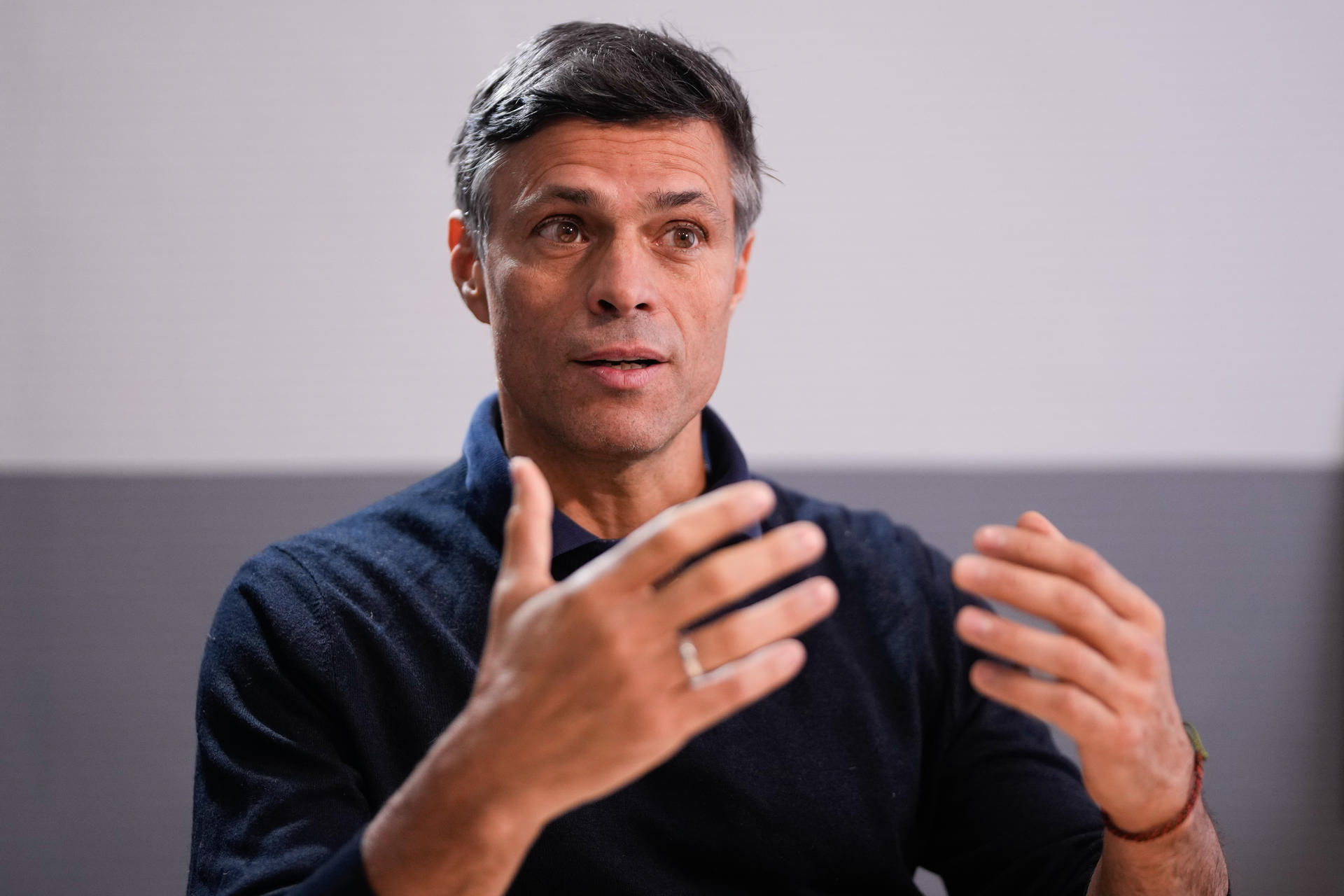 Maduro quiere quitarle la nacionalidad a Leopoldo López: así reacciona la oposición