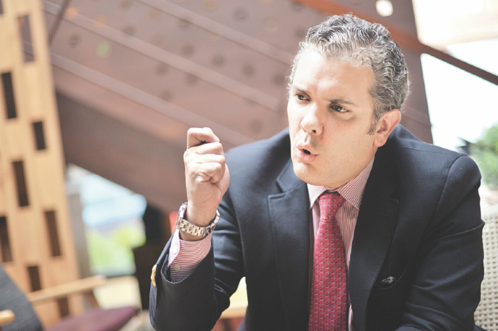 Duque promete que la calidad influirá en el pago a las EPS