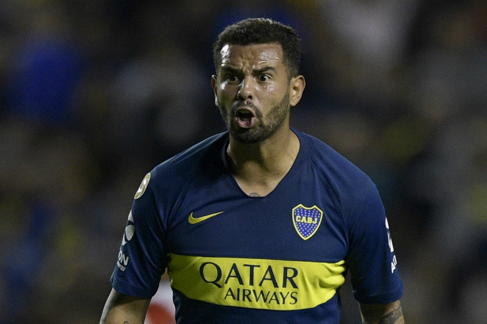 Edwin Cardona: «Las criticas siempre me han hecho más fuerte»