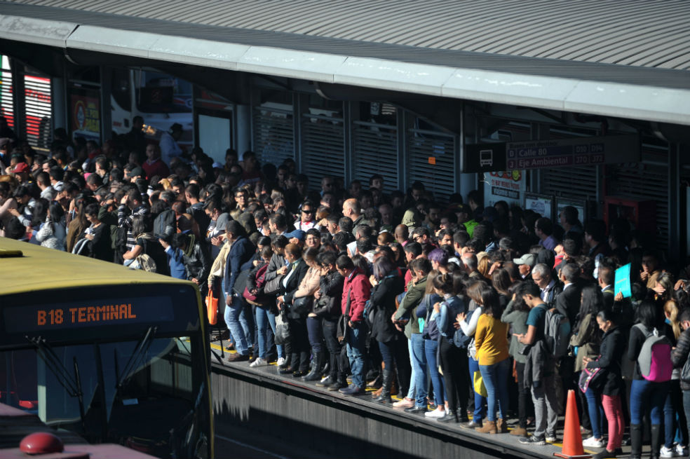 Proponen que Fuerza Pública ingrese gratis a Transmilenio para combatir inseguridad
