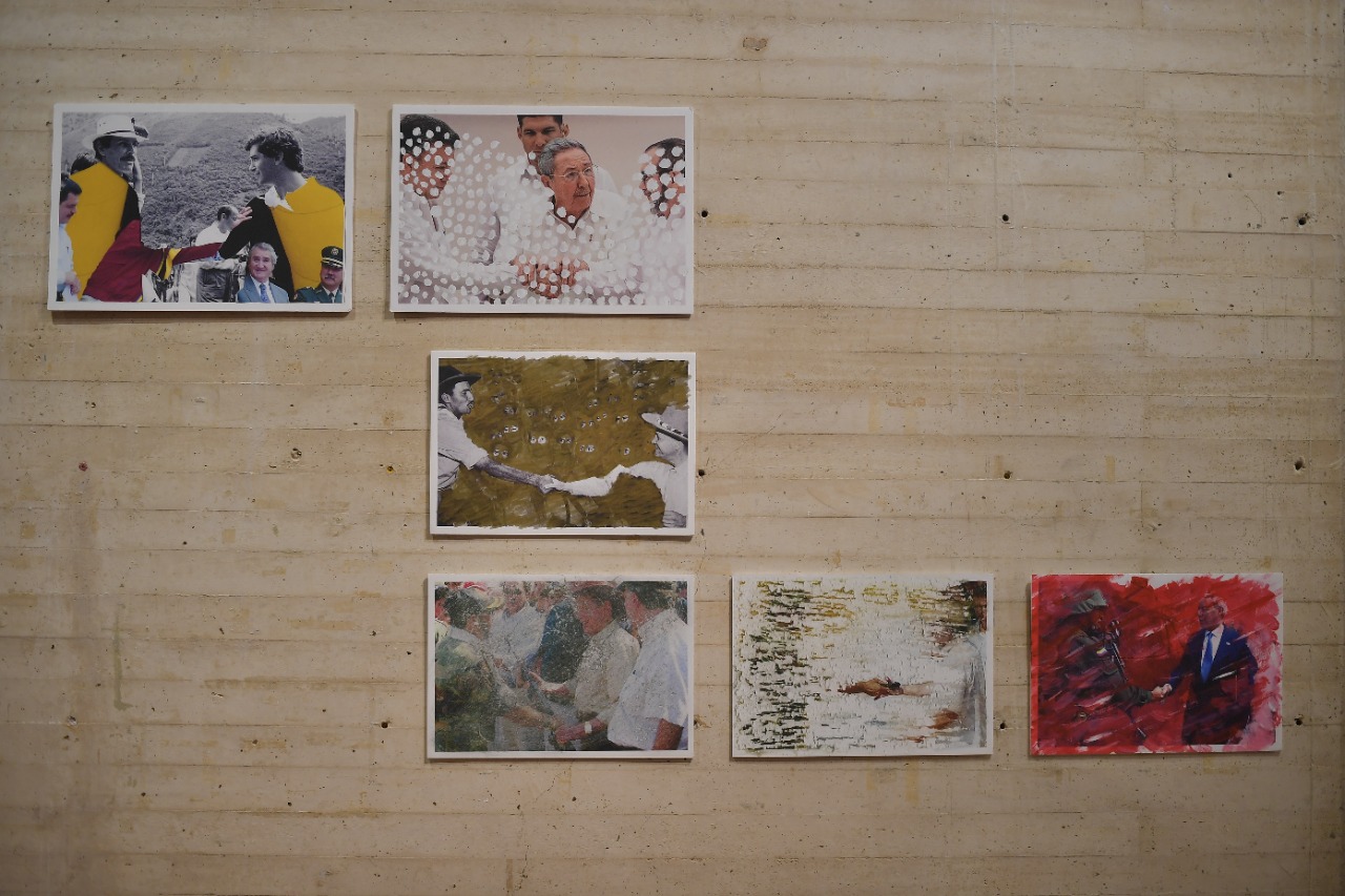 La exposición “Venseremos” está construida, entre otras cosas, a partir de la recuperación e intervención de material de archivo, con elementos que permitan establecer un diálogo entre las piezas.