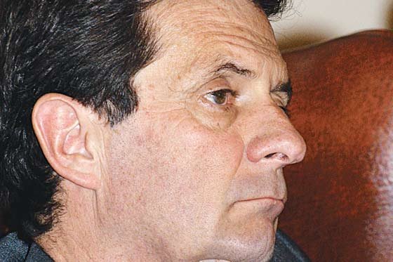Dejan en firme sanción disciplinaria contra exministro Fernando Londoño Hoyos