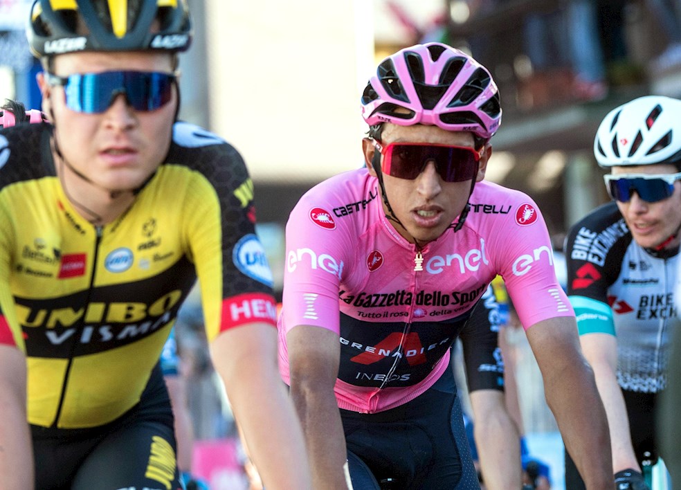 Egan Bernal: “Con un minuto y 30 segundos estaría tranquilo para llegar a Milán”