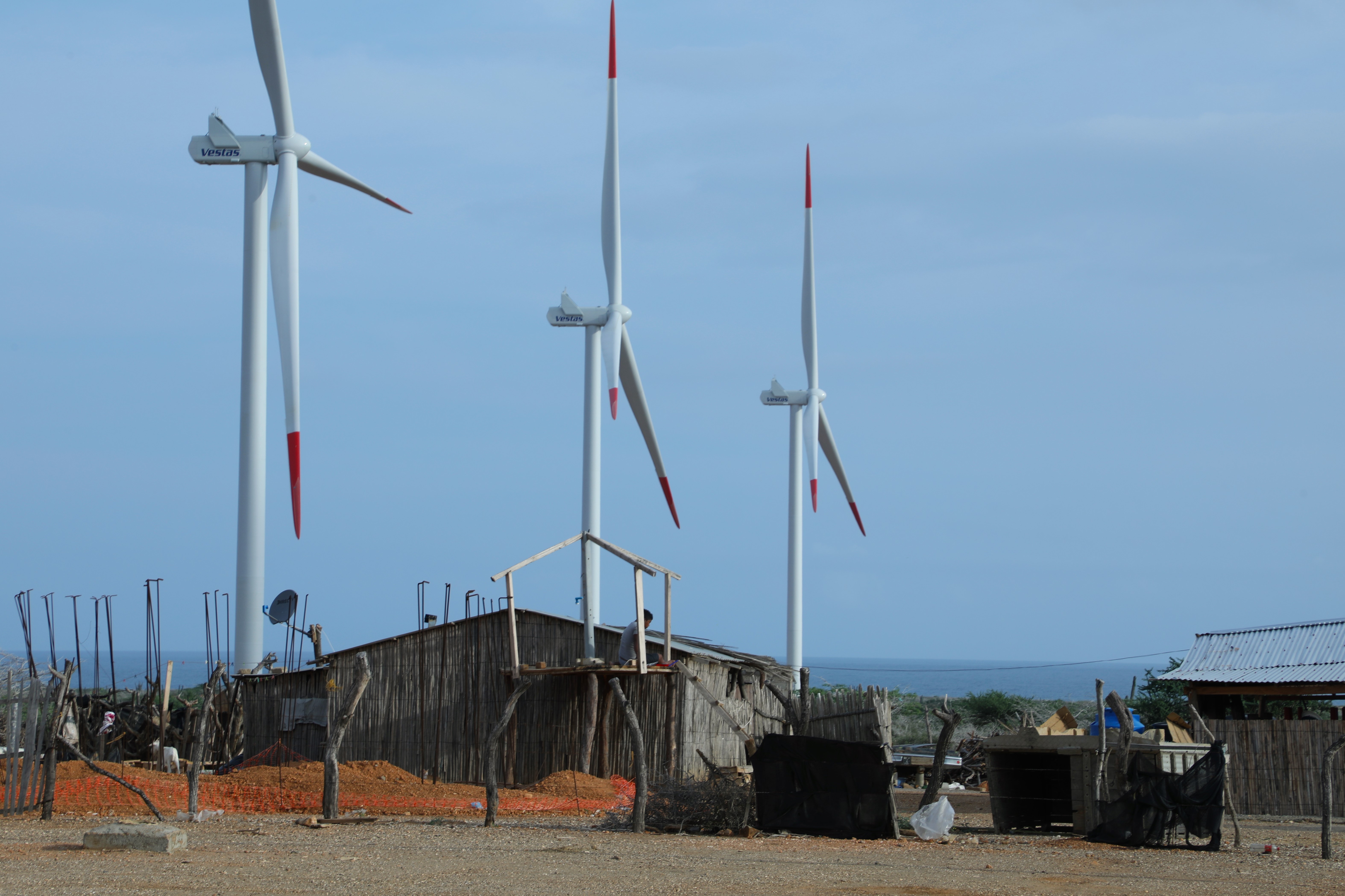 Energía eólica: el centro de discordia entre los wayúu en La Guajira
